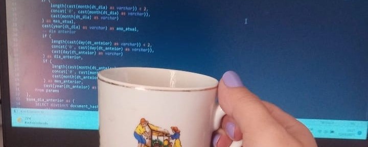 Codando e café